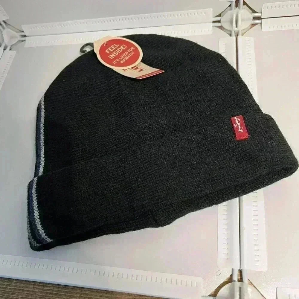 Levi's Side Stripe Cuff Beanie, Fleece Lined - Levi Strauss Unisex Hat, Winter